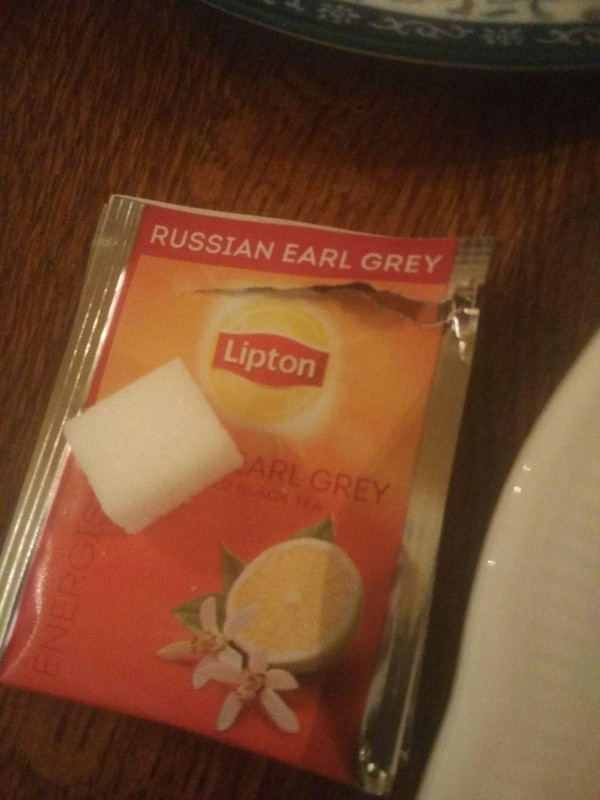 Чай, кстати Russian Earl Grey :)